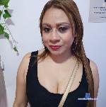 Lunaferragamo stripchat livecam show performer room profile