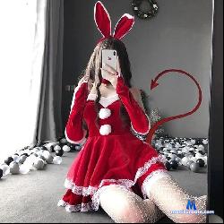 Avril_Lav stripchat livecam performer profile