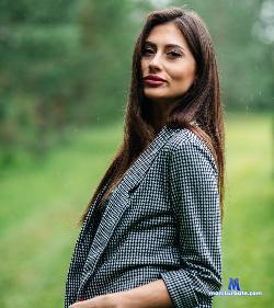 Krasnaya_shapochka stripchat livecam performer profile