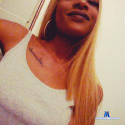 EbonyeBiondo stripchat livecam performer profile