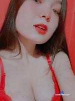 Delayla_Pee stripchat livecam show performer room profile