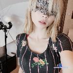 Mira_diamond stripchat livecam show performer room profile
