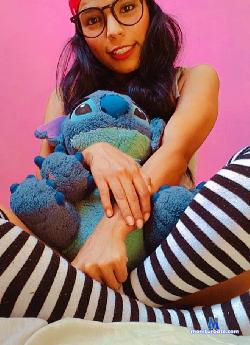 princessmia_18 stripchat livecam performer profile