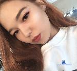 alisarin stripchat livecam show performer room profile