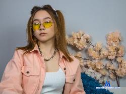 AnisaChok stripchat livecam performer profile