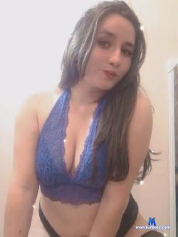 Gyda-27 stripchat livecam performer profile
