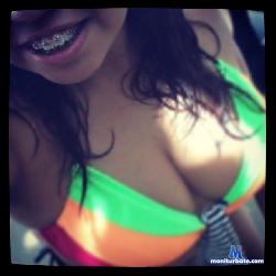 miahot1520 stripchat livecam performer profile