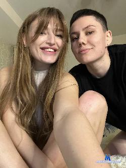 PinkyGirlsss stripchat livecam performer profile