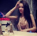 eme11y stripchat livecam show performer room profile