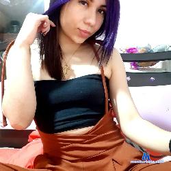 zara_west stripchat livecam performer profile