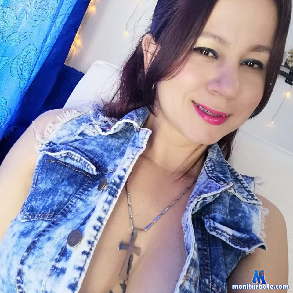 kamila_luna Stripchat performer tag Language Colombian tag Language Spanish Speaking girls age Young ethnicity Latino do Dance specifics Big Ass specifics Big Tits specific Shaven body Type Petite do Sex Toys do Nipple Toys do Deep Throat hair Color Black private Price Sixteen To Twenty Four small Audience auto Tag New