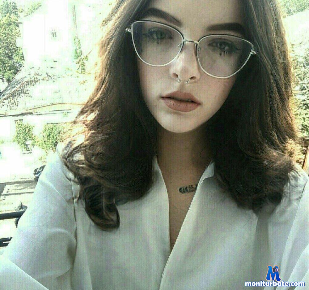 ChamFleydi Stripchat performer girls do Play Games do Striptease age Teen ethnicity White do Talk do Topless body Type Medium private Price Eight