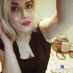 LexxxiRose stripchat livecam performer profile