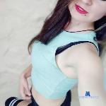 AviLoves stripchat livecam show performer room profile