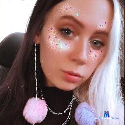 April_bb stripchat livecam performer profile