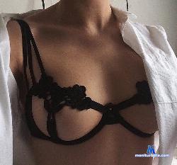 KATRIN1402 stripchat livecam performer profile