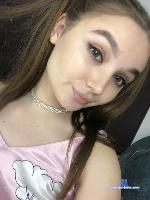 lil_poo stripchat livecam show performer room profile