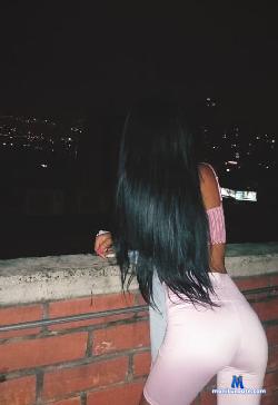 DULCE_DREAM stripchat livecam performer profile