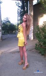 Bella_Torrn stripchat livecam show performer room profile