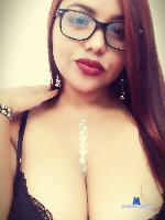 MelanyG stripchat livecam show performer room profile