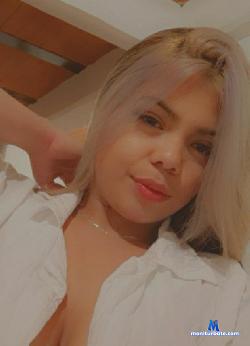 Saray_01 stripchat livecam performer profile