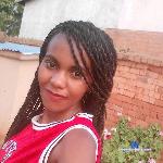 Aynah-hot stripchat livecam show performer room profile