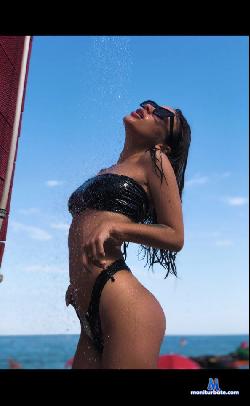 ebby_shoro stripchat livecam performer profile