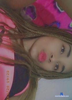 Siaraxx stripchat livecam performer profile