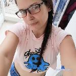 reina_20 stripchat livecam show performer room profile