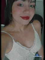 leah_diaz stripchat livecam show performer room profile