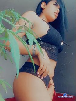 tt_queen_ stripchat livecam performer profile
