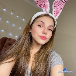 MollyMillion stripchat livecam performer profile