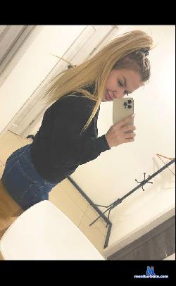 lipstick_69 stripchat livecam performer profile