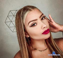 PamelaPerezz stripchat livecam performer profile
