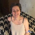 lauraoven stripchat livecam show performer room profile