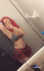 missredsummers stripchat livecam show performer room profile