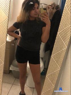 cozy_kitty stripchat livecam performer profile