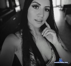 mia_angel13 stripchat livecam performer profile