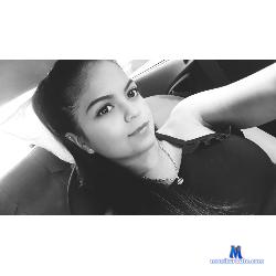antonella_louis stripchat livecam performer profile