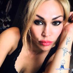 LilithMiles stripchat livecam performer profile