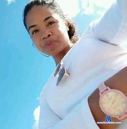 skynoumie22 stripchat livecam performer profile