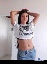 Laurasme stripchat livecam show performer room profile