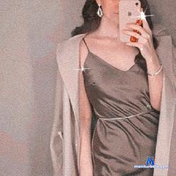 Leona_Klark stripchat livecam performer profile
