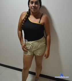 KaylaaCute stripchat livecam performer profile