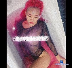 SunshineLeila0_O stripchat livecam performer profile