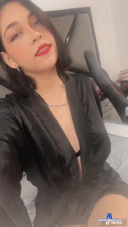 sweet-snow1 stripchat livecam performer profile