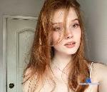 AveLiaa stripchat livecam show performer room profile