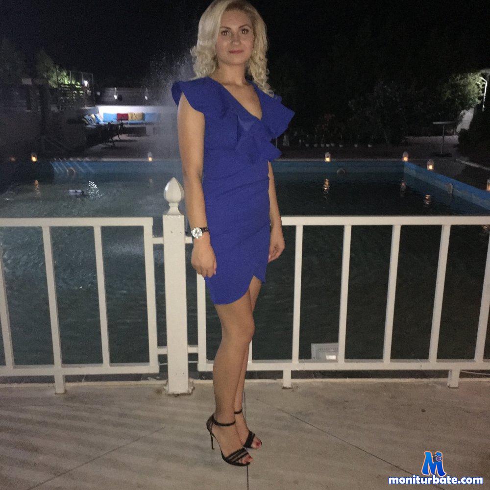 Sex0nlegs Stripchat performer girls age Young hair Color Blonde private Price Thirty Two Sixty do Dance do Anal tag Language Romanian body Type Medium