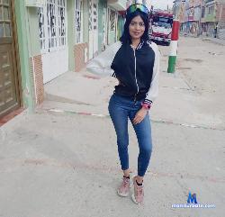 sexy__veronica stripchat livecam performer profile