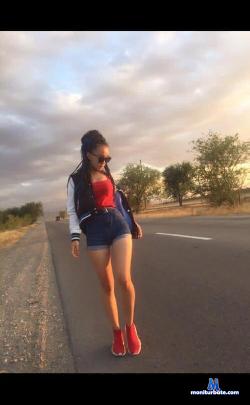 Cherry_bloom_ stripchat livecam performer profile